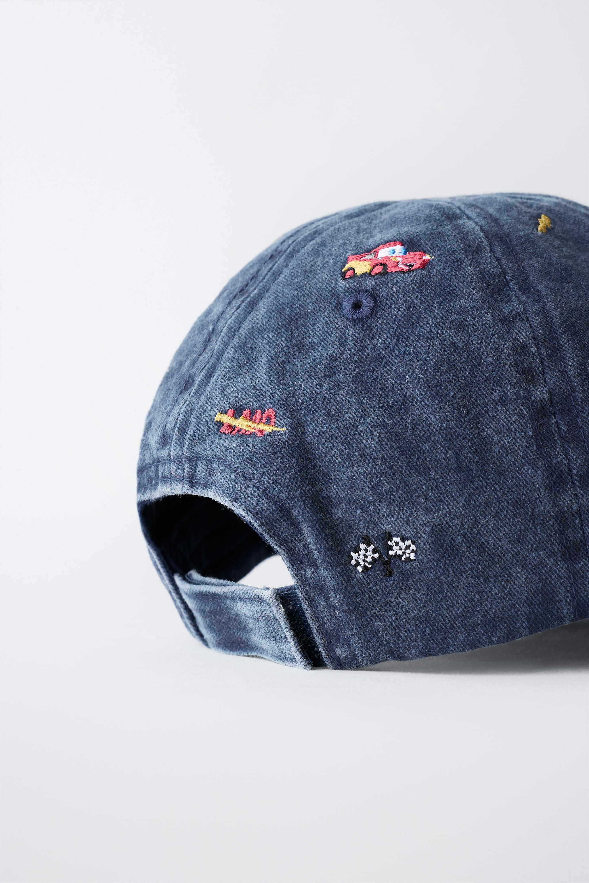 DENIM CARS LIGHTNING MCQUEEN © DISNEY/PIXAR EMBROIDERED CAP